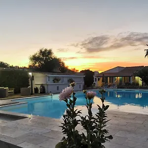 Hotel L'auberge Camarguaise
