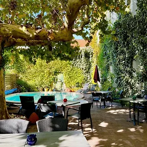 *** Hotel Cit'hotel Le Louvre Orange France